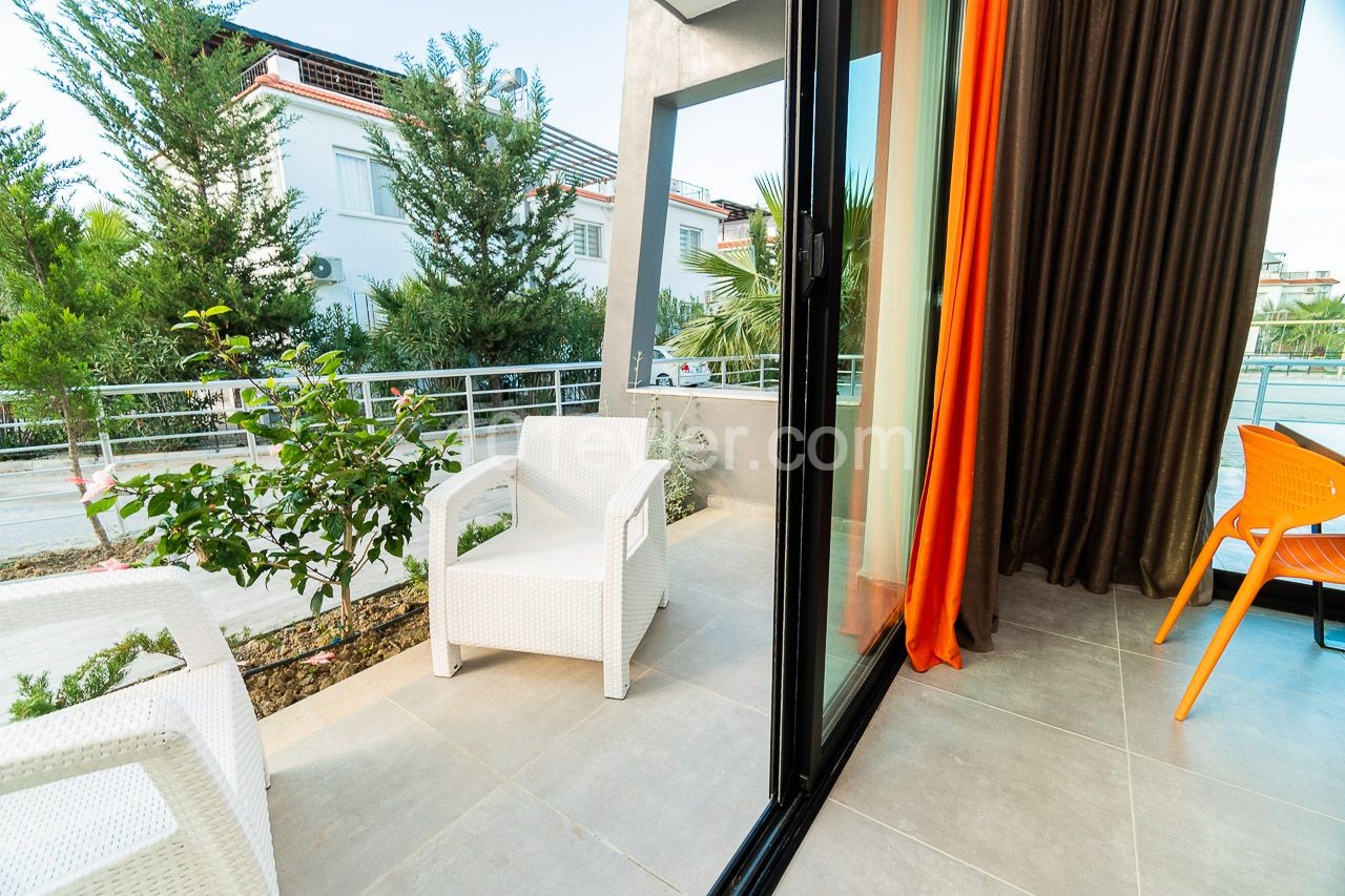 1+1 Wohnung Zum Verkauf In Kyrenia Lapta (55,000 Stg) Möbliert (58,000 Stg) ** 