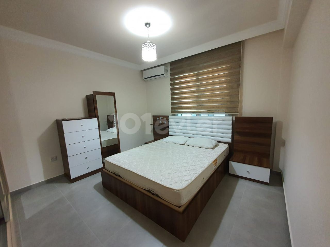 تخت برای فروش in Zeytinlik, گیرنه