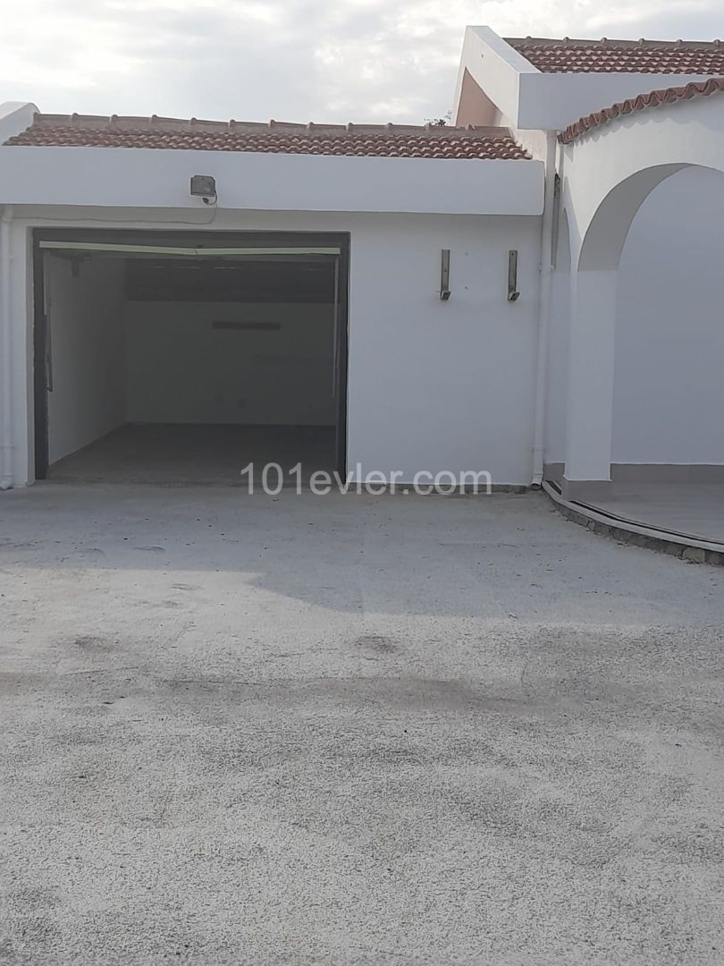 ONE STORY DETACHED HOUSE WITH A LARGE GARDEN IN ALSANCAK, KYRENIA!!! ** 