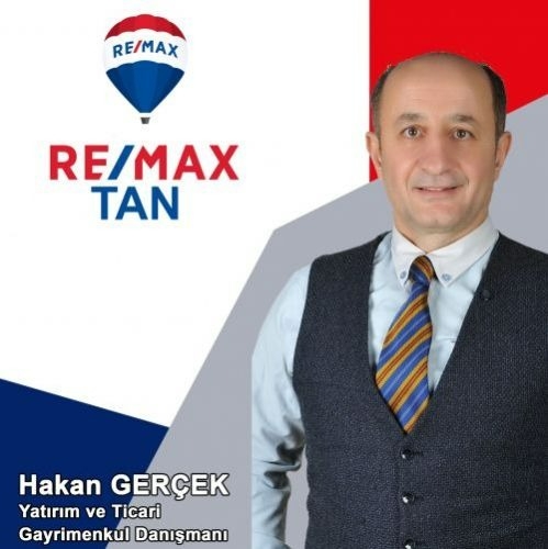 Hakan Gerçek Remax Tan İstanbul Immobilienmakler